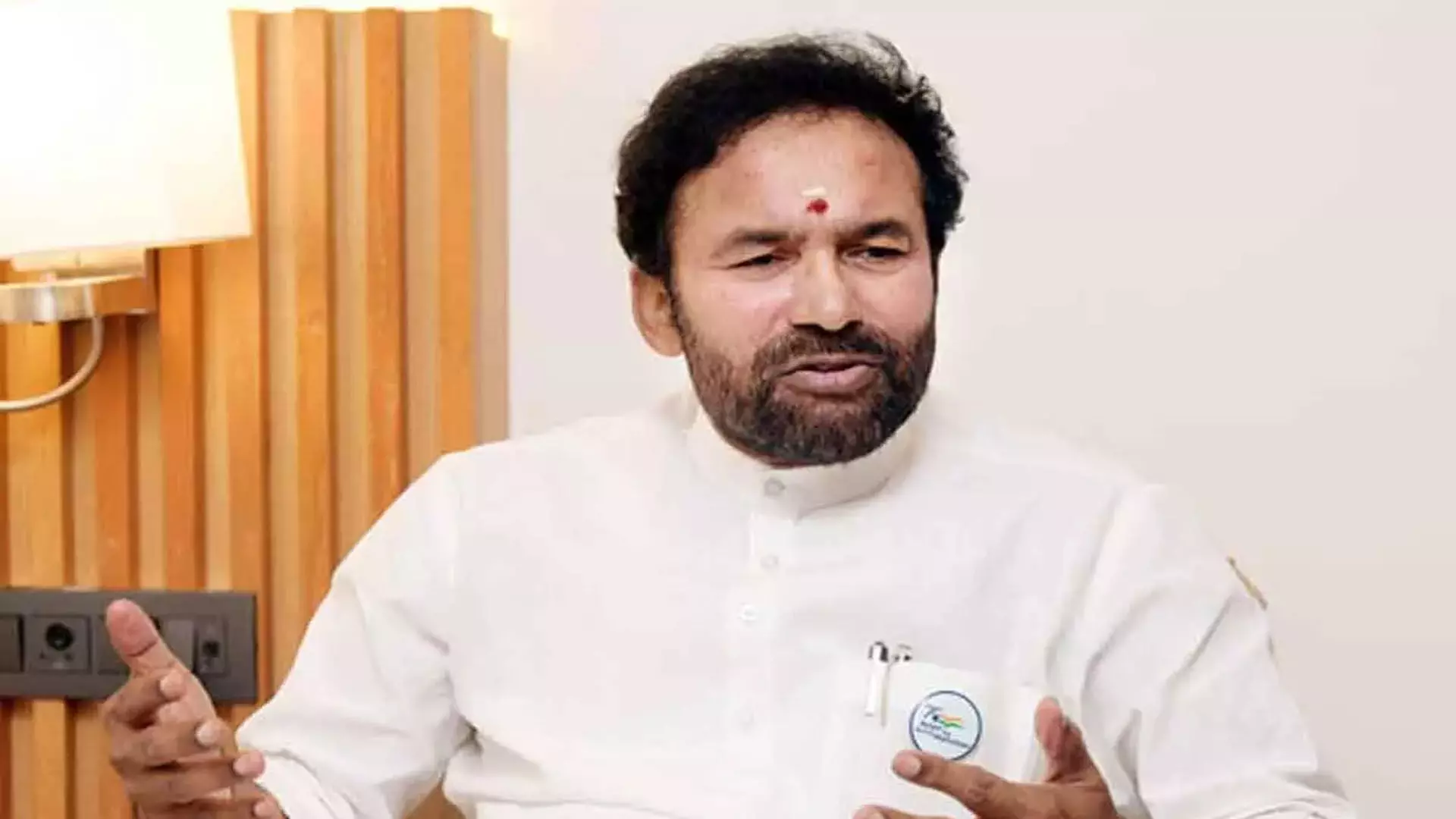 ప్రెస్ మీట్ కి షరతులు వర్తిస్తాయి...! ప్రెస్ మీట్ కి షరతులు వర్తిస్తాయి...!