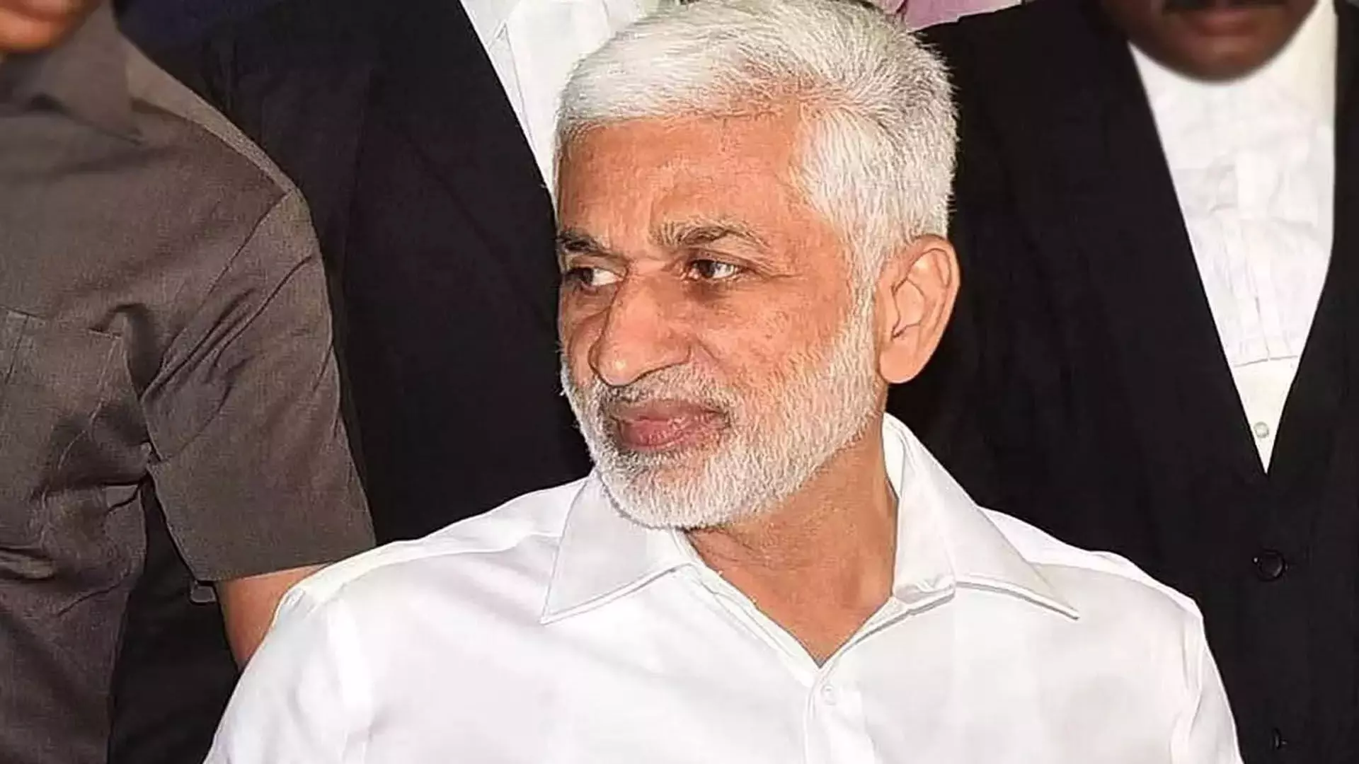 నన్ను ఇరిటేట్ చేస్తే రియాక్ట్ అవుతానని కోటరీ అనుకుంటోంది... నన్ను ఇరిటేట్ చేస్తే రియాక్ట్ అవుతానని కోటరీ అనుకుంటోంది...
