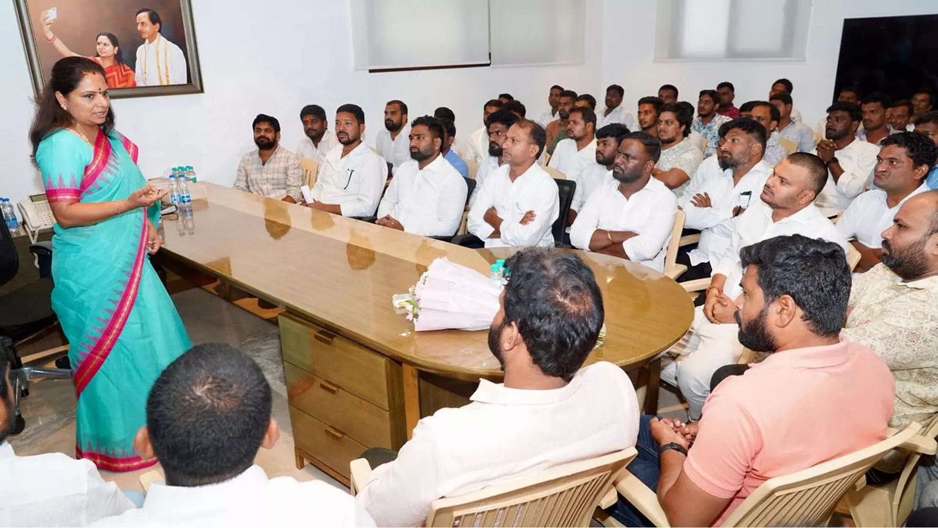సింగరేణి జాగృతి ఆవిర్భావం... రాజకీయ పార్టీ ఏర్పాటుకు తొలిమెట్టా...? సింగరేణి జాగృతి ఆవిర్భావం... రాజకీయ పార్టీ ఏర్పాటుకు తొలిమెట్టా...?