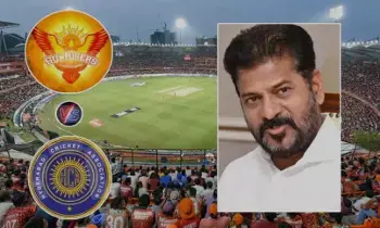 సన్రైజర్స్ను బెదిరించిన హెచ్సీఏ సన్రైజర్స్ను బెదిరించిన హెచ్సీఏ