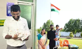 ప్రభుత్వ ఆసుపత్రిలో కలెక్టర్ సతీమణికి కాన్పు ప్రభుత్వ ఆసుపత్రిలో కలెక్టర్ సతీమణికి కాన్పు