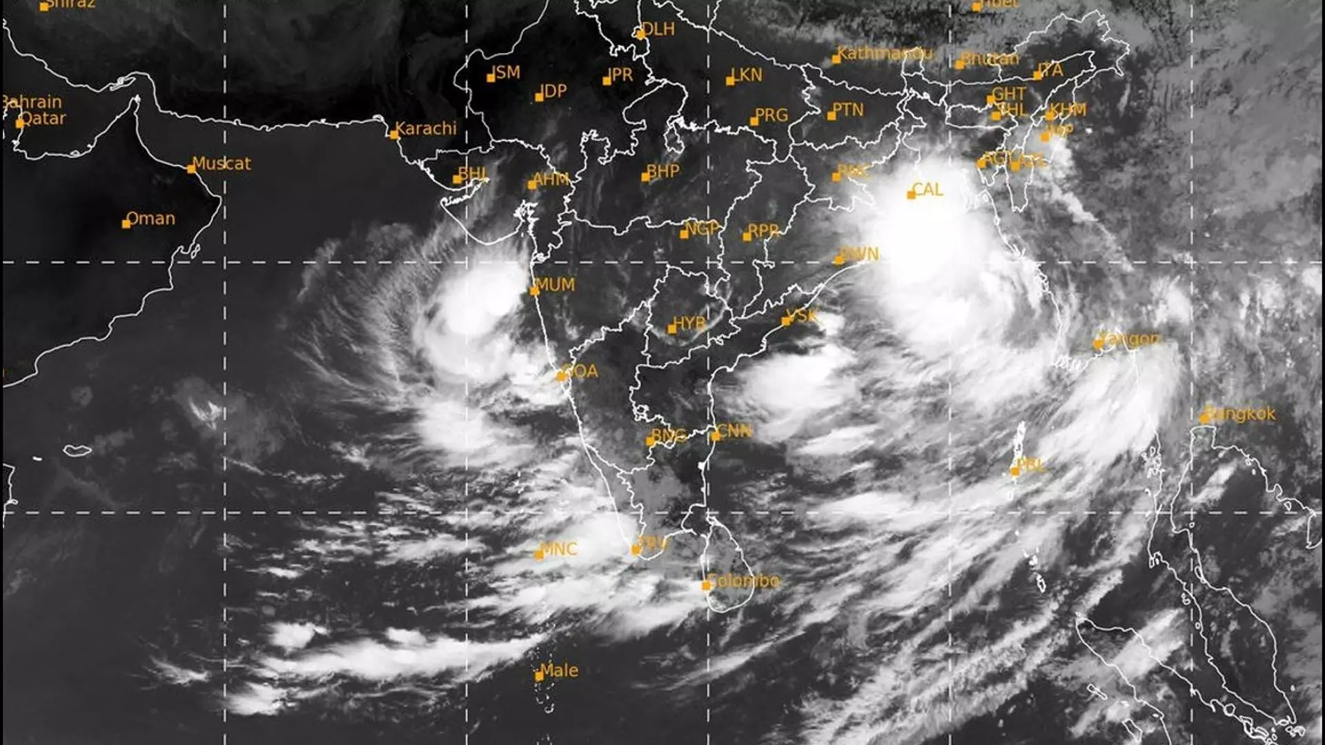 బంగాళాఖాతంలో అల్పపీడనం బంగాళాఖాతంలో అల్పపీడనం