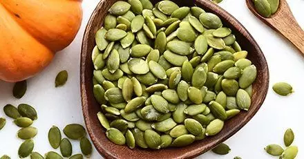 Health: గుమ్మడి గింజలు ఎక్కువగా తింటున్నారా..? తస్మాత్ జాగ్రత్త..