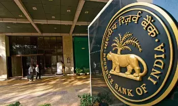 RBI Repo Rate Cut : ఆర్బీఐ రేటు హ్యాట్రిక్ కోత ఖాయం? వడ్డీ రేట్లు తగ్గింపుతో సామాన్యులకు ఊరట