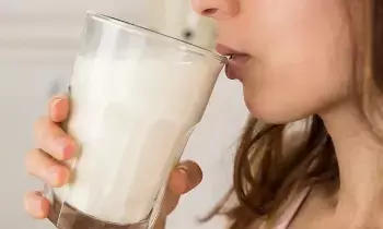 Health: పాలు తాగడం వల్ల వచ్చే పోషకాలు Health: పాలు తాగడం వల్ల వచ్చే పోషకాలు