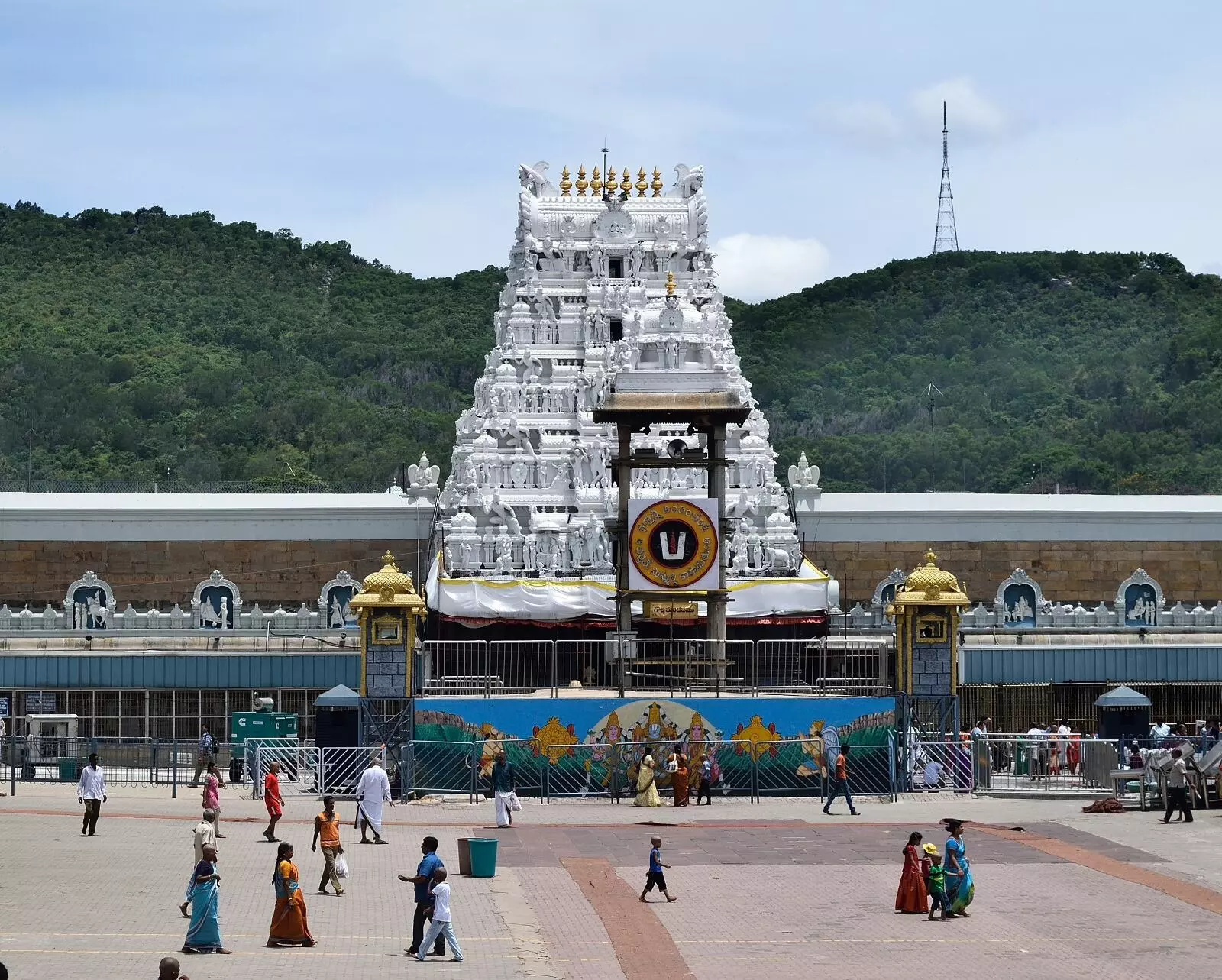 Devotional: తిరుపతి శ్రీవారి మెట్టు వద్ద ఇచ్చే దివ్యదర్శనం టోకెన్ల జారీ కౌంటర్లు తాత్కాలికంగా మార్పు