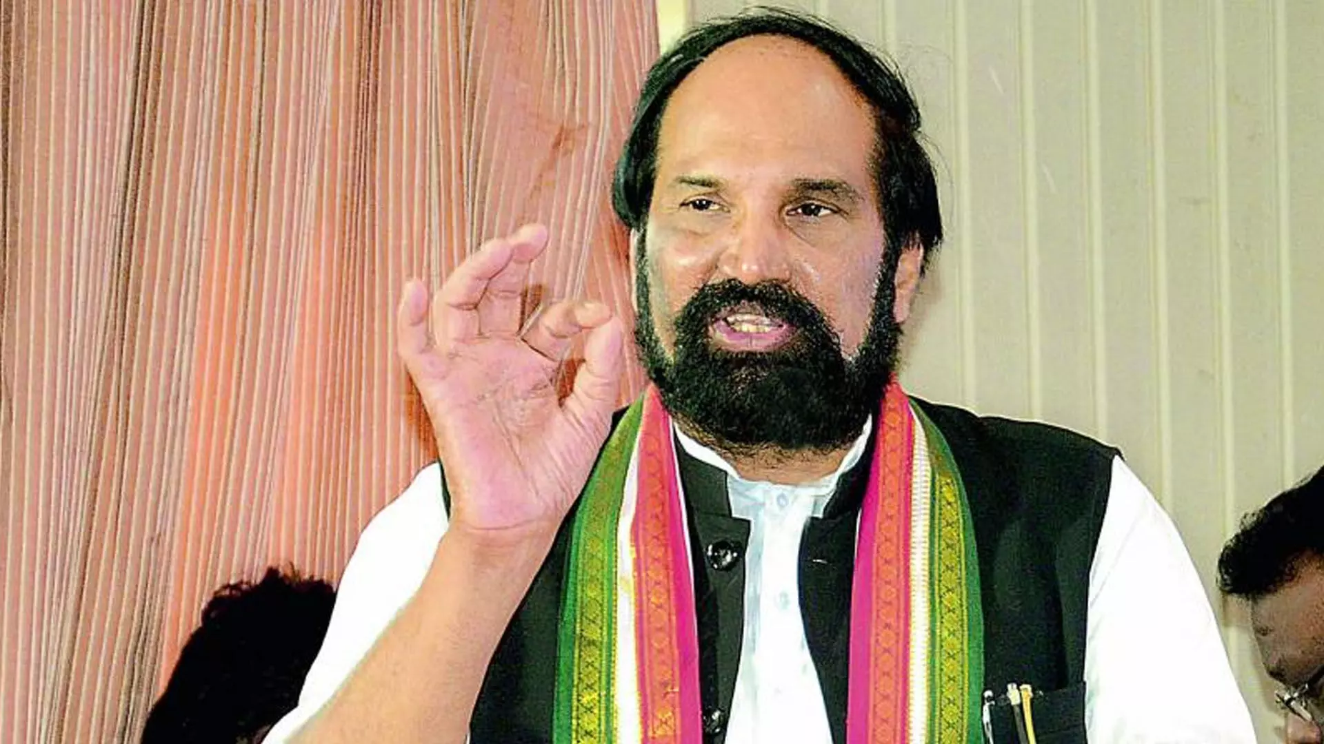 బనకచర్ల ప్రాజెక్ట్ను వ్యతిరేకిస్తున్నాం బనకచర్ల ప్రాజెక్ట్ను వ్యతిరేకిస్తున్నాం