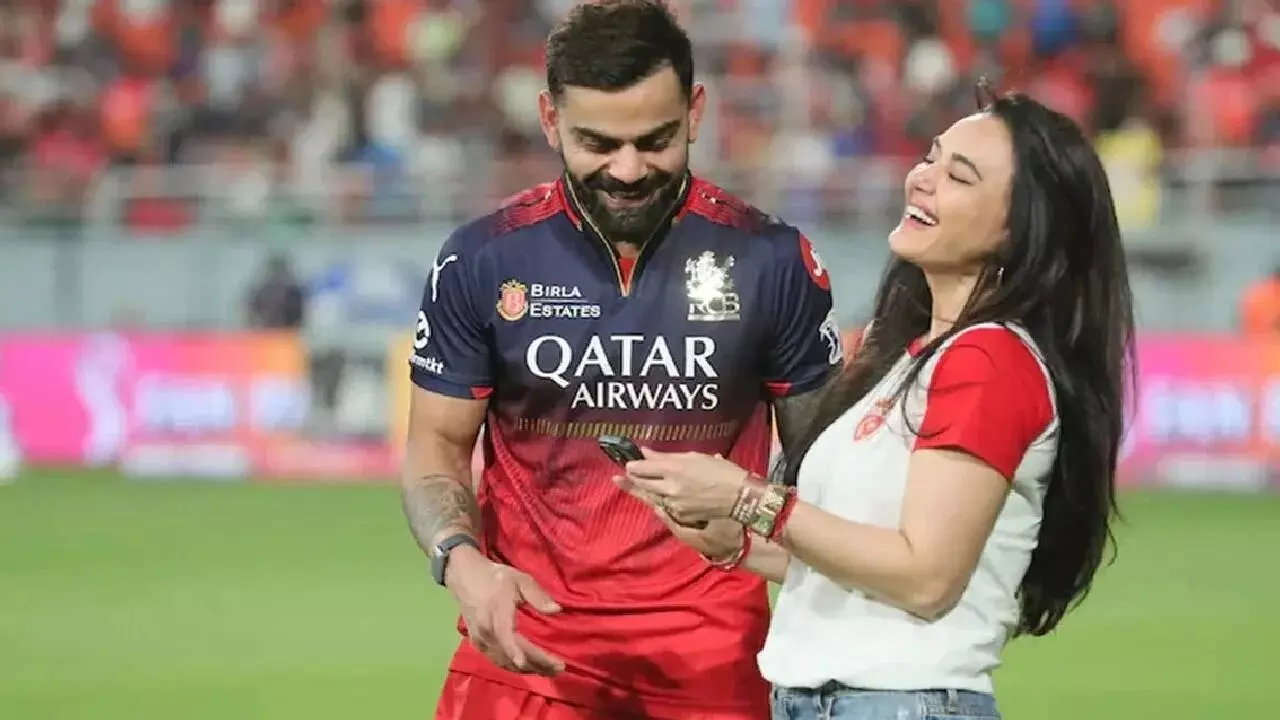 Virat Kohli : ఆటలోనూ, సంపాదనలోనూ కోహ్లీనే కింగ్..ప్రీతి జింటా టీమ్కు నిరాశ.. వీరి ఆస్తులెంతో తెలుసా ? Virat Kohli : ఆటలోనూ, సంపాదనలోనూ కోహ్లీనే కింగ్..ప్రీతి జింటా టీమ్కు నిరాశ.. వీరి ఆస్తులెంతో తెలుసా ?