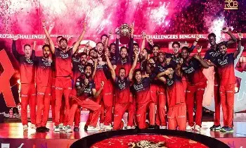 IPL2025:18 ఏళ్ల కల.. ఫస్ట్ టైం ఐపీఎల్ టైటిల్ కొట్టిన ఆర్సీబీ IPL2025:18 ఏళ్ల కల.. ఫస్ట్ టైం ఐపీఎల్ టైటిల్ కొట్టిన ఆర్సీబీ