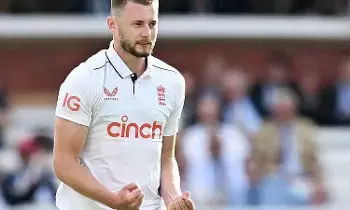 Cricket: ఇండియాతో టెస్ట్ సిరీస్..ఇంగ్లాండ్ కు బ్యాడ్ న్యూస్ Cricket: ఇండియాతో టెస్ట్ సిరీస్..ఇంగ్లాండ్ కు బ్యాడ్ న్యూస్