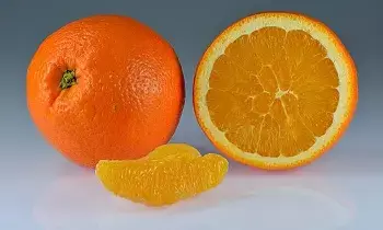 Health: ఆరెంజ్ తొక్కను పడేస్తున్నారా..? దాన్ని లాభాలు తెలిస్తే షాకవుతారు Health: ఆరెంజ్ తొక్కను పడేస్తున్నారా..? దాన్ని లాభాలు తెలిస్తే షాకవుతారు