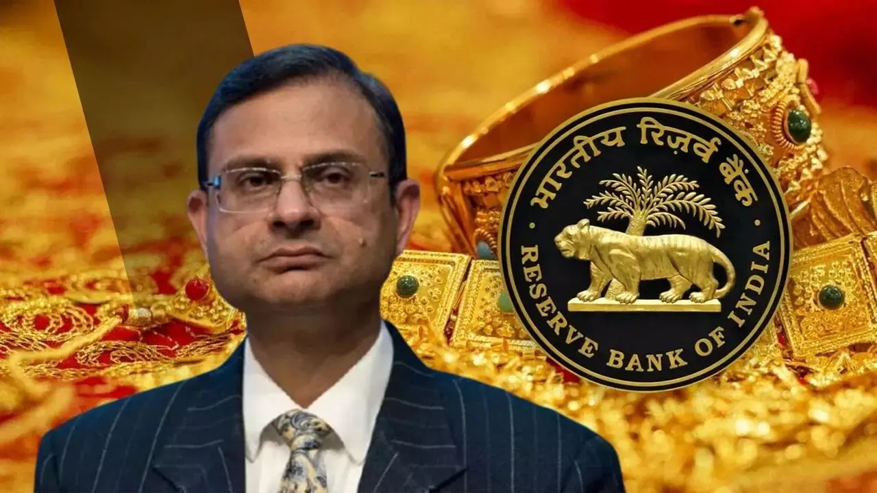 Gold Loan : గోల్డ్ లోన్ తీసుకునే వాళ్లకు గుడ్ న్యూస్.. తక్కువ వడ్డీకే లోన్స్ Gold Loan : గోల్డ్ లోన్ తీసుకునే వాళ్లకు గుడ్ న్యూస్.. తక్కువ వడ్డీకే లోన్స్
