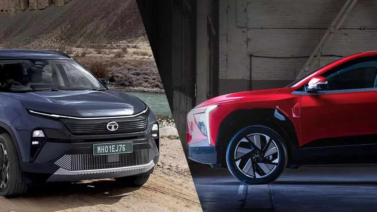 EV Comparison : ఎలక్ట్రిక్ కార్ల మార్కెట్లో కొత్త పోటీ.. టాటా హారియర్ ఈవీ వర్సెస్ మహీంద్రా ఎక్స్ఈవీ 9ఇ EV Comparison : ఎలక్ట్రిక్ కార్ల మార్కెట్లో కొత్త పోటీ.. టాటా హారియర్ ఈవీ వర్సెస్ మహీంద్రా ఎక్స్ఈవీ 9ఇ
