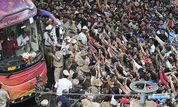 Bengaluru:ఆర్సీబీపై కేసు..సీఐడీతో ప్రత్యేక బృందంతో దర్యాప్తు Bengaluru:ఆర్సీబీపై కేసు..సీఐడీతో ప్రత్యేక బృందంతో దర్యాప్తు