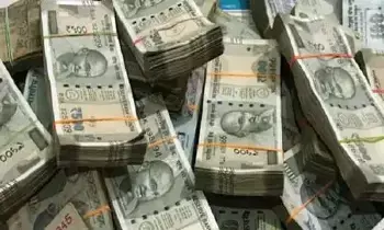 రూ.500 కరెన్సీ నోట్లు వచ్చే ఏడాది రద్దవుతాయా? రూ.500 కరెన్సీ నోట్లు వచ్చే ఏడాది రద్దవుతాయా?