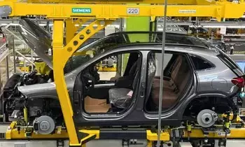 Auto Industry: చైనా రేర్ ఎర్త్ మాగ్నెట్ బాంబ్..ఆటో ఇండస్ట్రీలో అలజడి..పడిపోయిన ఉత్పత్తి Auto Industry: చైనా రేర్ ఎర్త్ మాగ్నెట్ బాంబ్..ఆటో ఇండస్ట్రీలో అలజడి..పడిపోయిన ఉత్పత్తి