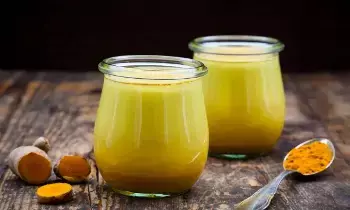 Infections: వర్షాకాలం ఇన్ఫెక్షన్లకు ఈ పాలతో చెక్ పెట్టండి Infections: వర్షాకాలం ఇన్ఫెక్షన్లకు ఈ పాలతో చెక్ పెట్టండి