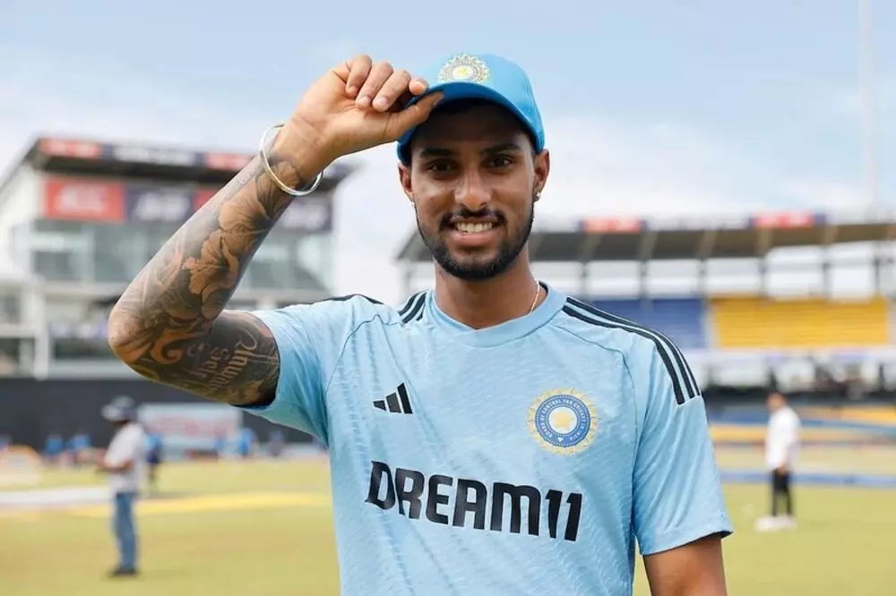 Hyderabad Cricket Association: కౌంటీ క్రికెట్ కు తిలక్ వర్మ..ఆ టీంతో ఒప్పందం Hyderabad Cricket Association: కౌంటీ క్రికెట్ కు తిలక్ వర్మ..ఆ టీంతో ఒప్పందం