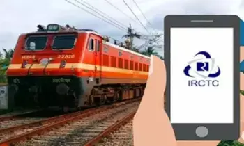 Indian Railways : ఏజెంట్లకు షాక్.. మోసాలకు చెక్ పెట్టే విధంగా రైల్వే కొత్త రూల్ Indian Railways : ఏజెంట్లకు షాక్.. మోసాలకు చెక్ పెట్టే విధంగా రైల్వే కొత్త రూల్