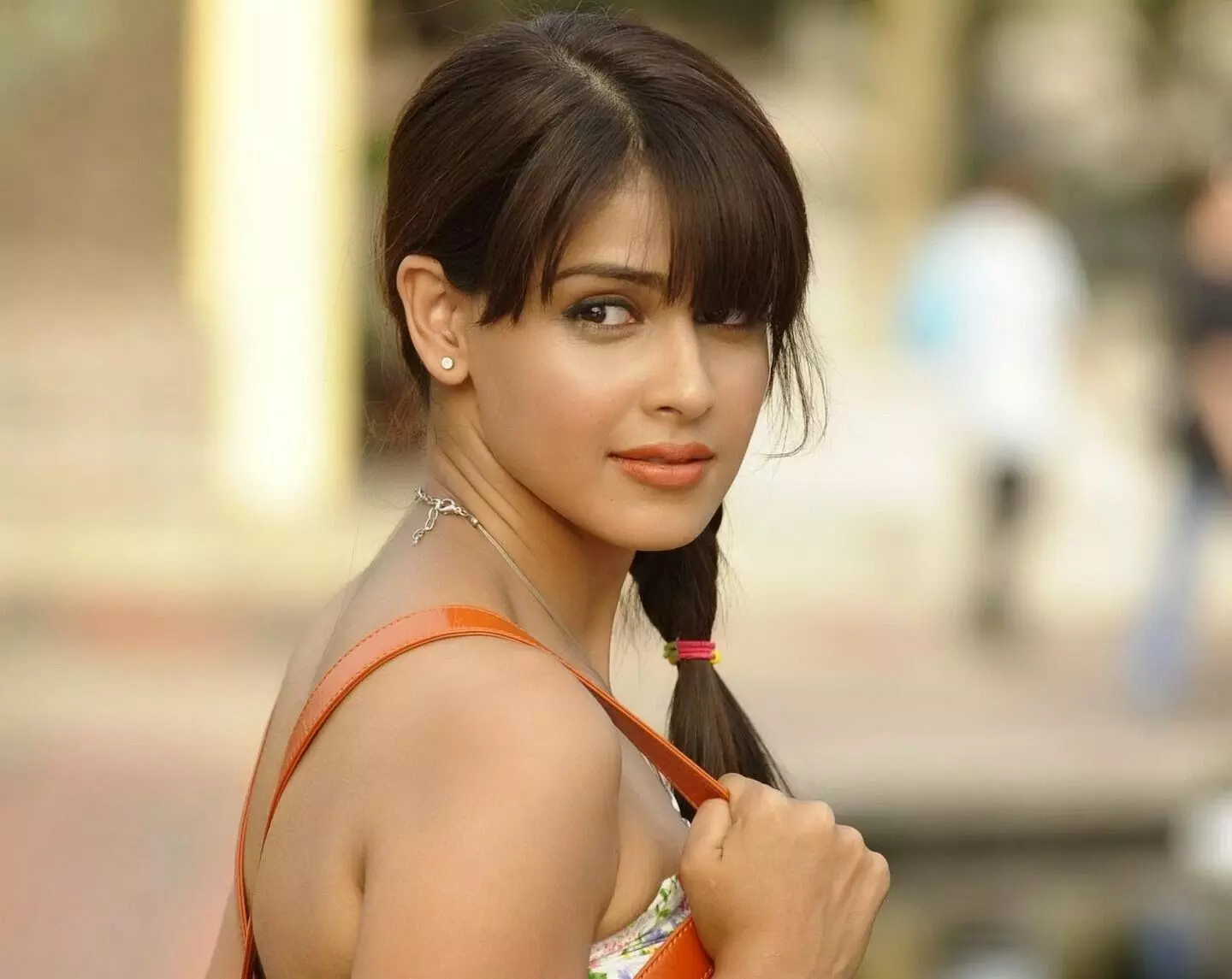 Genelia: రీ ఎంట్రీ హ్యాపీగా ఉందన్న జెనీలియా Genelia: రీ ఎంట్రీ హ్యాపీగా ఉందన్న జెనీలియా