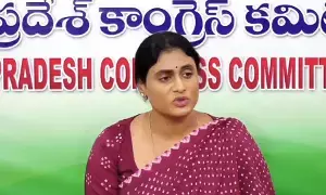 సొంత పార్టీ నాయకుల నుంచే వైఎస్.షర్మిళకు సెగ సొంత పార్టీ నాయకుల నుంచే వైఎస్.షర్మిళకు సెగ
