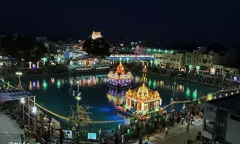 Tiruchanur: వైభవంగా ముగిసిన పద్మావతీ అమ్మవారి తెప్పోత్సవాలు Tiruchanur: వైభవంగా ముగిసిన పద్మావతీ అమ్మవారి తెప్పోత్సవాలు