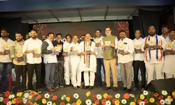 ఓబీసీల పోరుబాట పుస్తకావిష్కరణ - పరిశోధనా గ్రంథమన్న వక్తలు