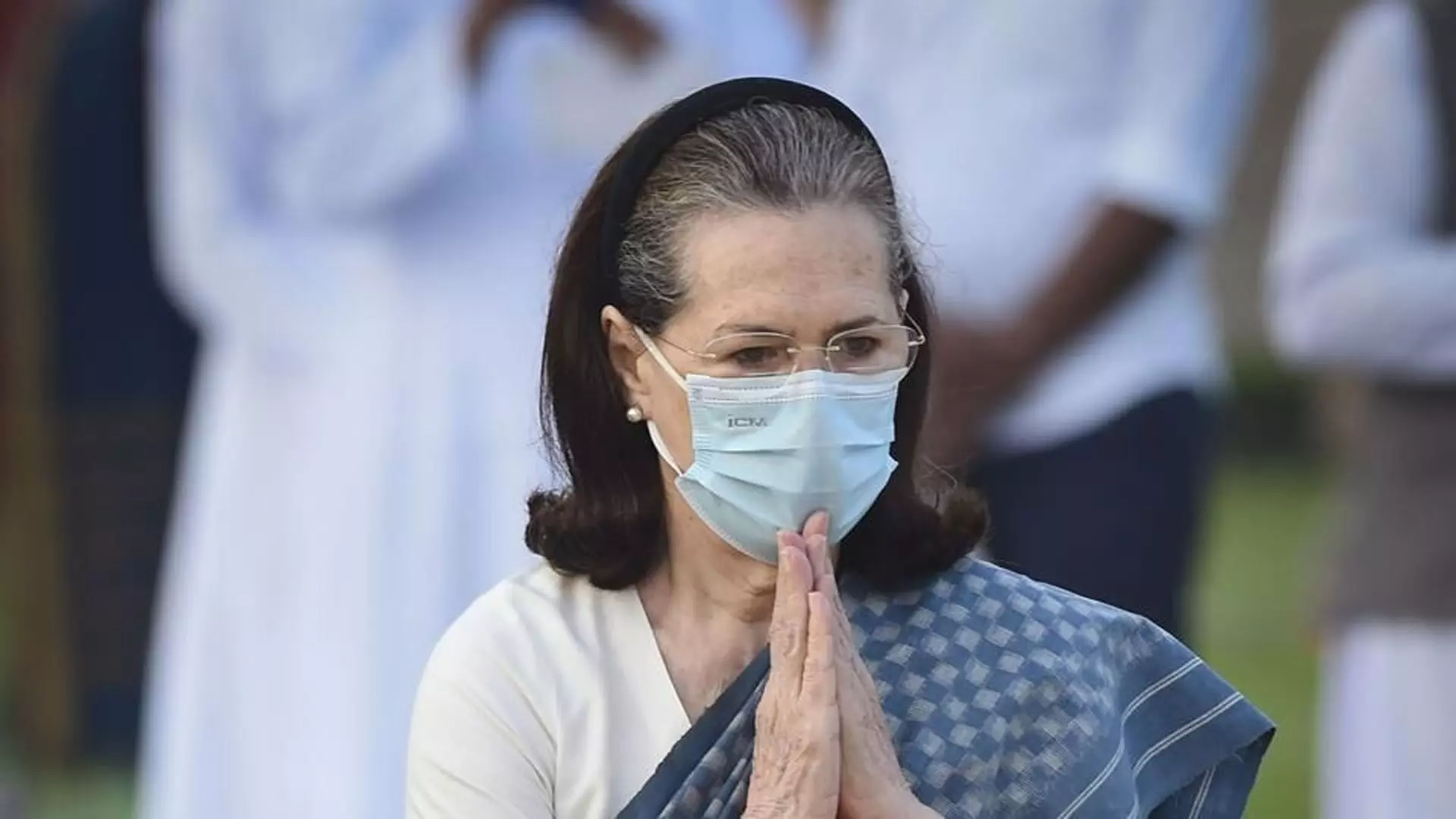 కాంగ్రెస్ అధినేత్రి సోనియాగాంధీకి అస్వస్థత