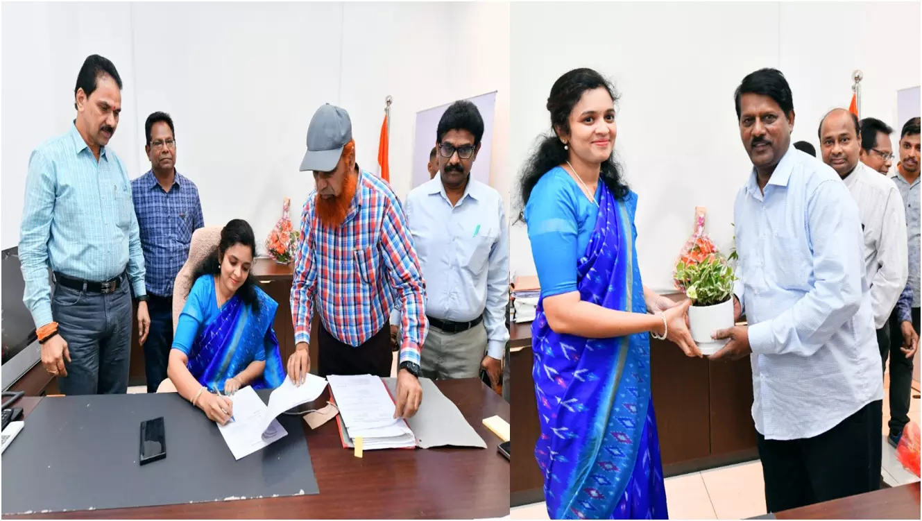 ఐఅండ్పీఆర్ స్పెషల్ కమిషనర్గా ప్రియాంక - పలువురి శుభాకాంక్షలు ఐఅండ్పీఆర్ స్పెషల్ కమిషనర్గా ప్రియాంక - పలువురి శుభాకాంక్షలు