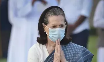 కాంగ్రెస్ అధినేత్రి సోనియాగాంధీకి అస్వస్థత కాంగ్రెస్ అధినేత్రి సోనియాగాంధీకి అస్వస్థత