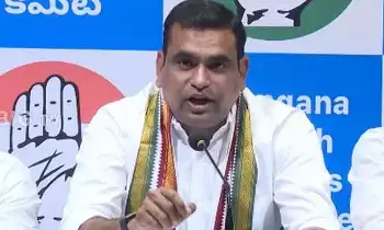 కేటీఆర్... మహేష్ బాబును కాపీ కొడుతున్నారు... ఎంపీ చామల కేటీఆర్... మహేష్ బాబును కాపీ కొడుతున్నారు... ఎంపీ చామల