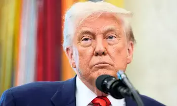 Donald Trump : ఒక్క మాటతో ప్రపంచ మార్కెట్లను వణికించిన ట్రంప్.. ఇంతకు ఏమన్నాడంటే ? Donald Trump : ఒక్క మాటతో ప్రపంచ మార్కెట్లను వణికించిన ట్రంప్.. ఇంతకు ఏమన్నాడంటే ?