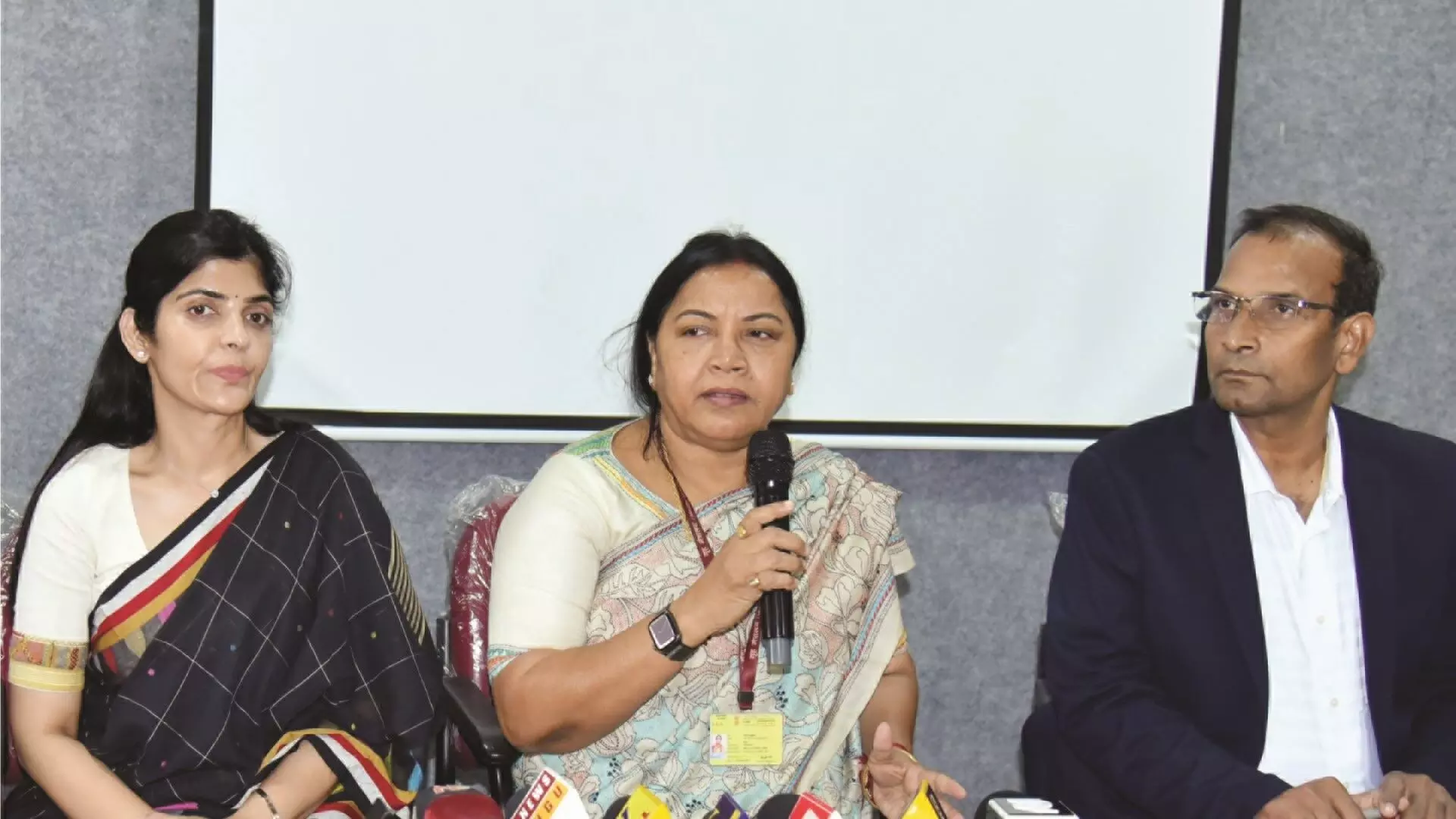మహిళల రక్షణ, సాధికారతే జాతీయ మహిళా కమిషన్ లక్ష్యం మహిళల రక్షణ, సాధికారతే జాతీయ మహిళా కమిషన్ లక్ష్యం