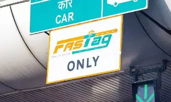FASTag : ఫాస్టాగ్ కొత్త యాన్యువల్ పాస్.. రూ. 3,000తో ఏడాది పాటు ప్రయాణం FASTag : ఫాస్టాగ్ కొత్త యాన్యువల్ పాస్.. రూ. 3,000తో ఏడాది పాటు ప్రయాణం