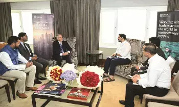బ్రిటన్ మాజీ ప్రధాని టోనీ బ్లెయిర్ తో మంత్రి లోకేష్ భేటీ బ్రిటన్ మాజీ ప్రధాని టోనీ బ్లెయిర్ తో మంత్రి లోకేష్ భేటీ