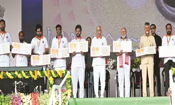 అంతర్జాతీయ యోగా దినోత్సవం సందర్భంగా యోగాసనాల చిత్రమాలిక అంతర్జాతీయ యోగా దినోత్సవం సందర్భంగా యోగాసనాల చిత్రమాలిక