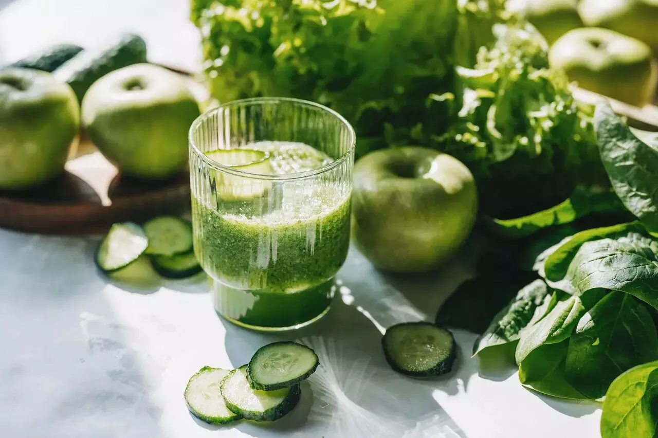 Cucumber: రోజూ ఉదయం ఒక గ్లాసు దోసకాయతో ఎన్నో బెనిఫిట్స్ Cucumber: రోజూ ఉదయం ఒక గ్లాసు దోసకాయతో ఎన్నో బెనిఫిట్స్