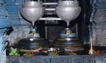 Kaleshwarams Unique Phenomenon: ఒకే పానవట్టం మీద  రెండు శివలింగాలు.. కాళేశ్వరం మహిమలు ఇవే!
