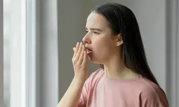 Bad Breath: నోటి దుర్వాసనకు కారణాలివే.. ఏం చేయాలంటే..? Bad Breath: నోటి దుర్వాసనకు కారణాలివే.. ఏం చేయాలంటే..?
