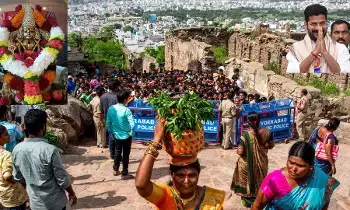 తెలంగాణ సంస్కృతికి ప్రతీక బోనాలు తెలంగాణ సంస్కృతికి ప్రతీక బోనాలు
