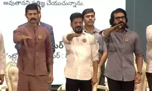 డ్రగ్స్ వ్యతిరేక ప్రచారం బాధ్యతగా తీసుకుంటా - హీరో విజయ్ దేవరకొండ డ్రగ్స్ వ్యతిరేక ప్రచారం బాధ్యతగా తీసుకుంటా - హీరో విజయ్ దేవరకొండ
