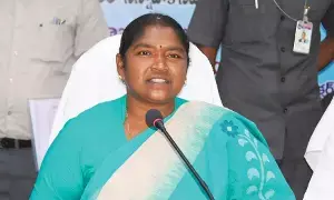 ఆదివాసీల సంక్షేమం, అభివృద్ధికే నా జీవితం అంకితం - సీతక్క ఆదివాసీల సంక్షేమం, అభివృద్ధికే నా జీవితం అంకితం - సీతక్క