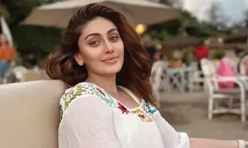 బాలీవుడ్ నటి షెఫాలీ జరీవాల గుండెపోటుతో మృతి బాలీవుడ్ నటి షెఫాలీ జరీవాల గుండెపోటుతో మృతి