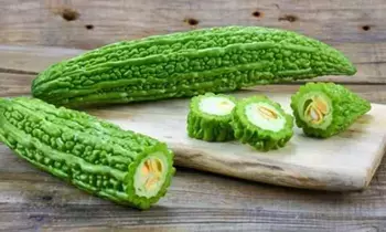 Bitter Gourd: కాకరకాయతో ఇన్ని లాభాలా.. తప్పక తెలుసుకోండి! Bitter Gourd: కాకరకాయతో ఇన్ని లాభాలా.. తప్పక తెలుసుకోండి!
