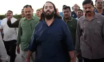 Anant Ambani  : రిలయన్స్ బోర్డులో మార్పులు.. అనంత్ అంబానీకి కీలక బాధ్యతలు.. జీతం రూ.20కోట్లు పైనే Anant Ambani  : రిలయన్స్ బోర్డులో మార్పులు.. అనంత్ అంబానీకి కీలక బాధ్యతలు.. జీతం రూ.20కోట్లు పైనే