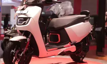Hero MotoCorp : టీవీఎస్, ఓలాకు ఇక చుక్కలే.. రూ.లక్షలోపే ఎలక్ట్రిక్ స్కూటర్ తెస్తున్న హీరో Hero MotoCorp : టీవీఎస్, ఓలాకు ఇక చుక్కలే.. రూ.లక్షలోపే ఎలక్ట్రిక్ స్కూటర్ తెస్తున్న హీరో