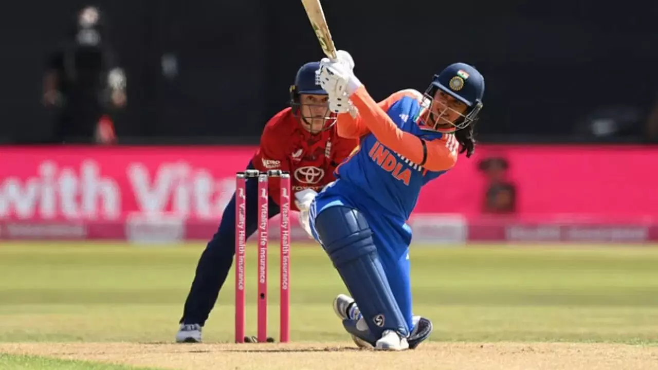 Cricket: అందరూ పడుకున్నాక భారత్ Vs ఇంగ్లాండ్ రెండో టీ20 స్టార్ట్.. Cricket: అందరూ పడుకున్నాక భారత్ Vs ఇంగ్లాండ్ రెండో టీ20 స్టార్ట్..