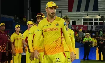 Faf du Plessis: 40 ఏళ్ల వయసులోనూ అదరగొడుతున్న ఫాఫ్ డు ప్లెసిస్ Faf du Plessis: 40 ఏళ్ల వయసులోనూ అదరగొడుతున్న ఫాఫ్ డు ప్లెసిస్
