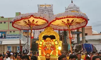 Sri Govindaraja Swamy Temple: శ్రీ గోవిందరాజస్వామివారి ఆలయంలో పుష్పయాగానికి శాస్త్రోక్తంగా అంకురార్పణ Sri Govindaraja Swamy Temple: శ్రీ గోవిందరాజస్వామివారి ఆలయంలో పుష్పయాగానికి శాస్త్రోక్తంగా అంకురార్పణ