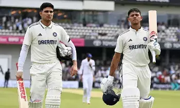 Gill-Jaiswal: అదరగొట్టిన గిల్,జైశ్వాల్ ..టీమిండియా స్కోర్ ఎంతంటే.? Gill-Jaiswal: అదరగొట్టిన గిల్,జైశ్వాల్ ..టీమిండియా స్కోర్ ఎంతంటే.?
